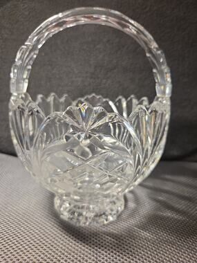 Vintage Fifth Avenue Wellington 24% Lead Crystal Glass Basket Poland
